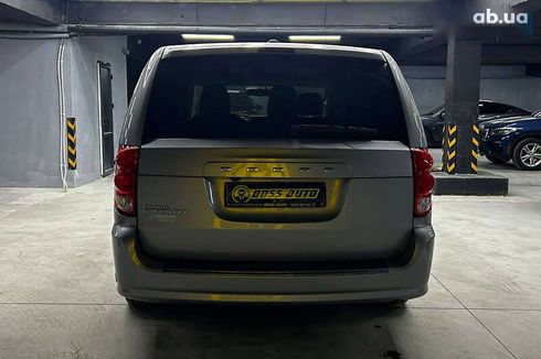 Dodge grand caravan 2017 - фото 5