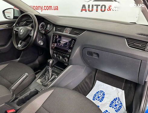 Skoda octavia a5 combi scout 2018 - фото 7