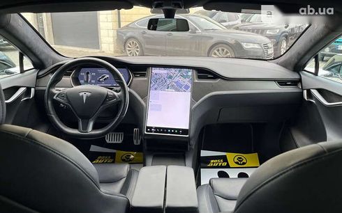 Tesla Model S 2020 - фото 13