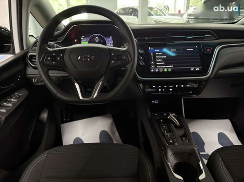 Chevrolet Bolt 2023 - фото 15