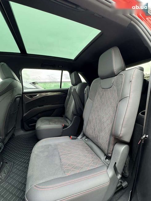Audi Q5 e-tron 2022 - фото 29