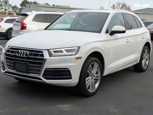 Audi Q5 2018 белый - фото 3