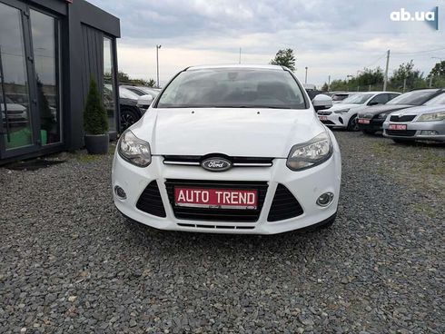 Ford Focus 2011 - фото 3