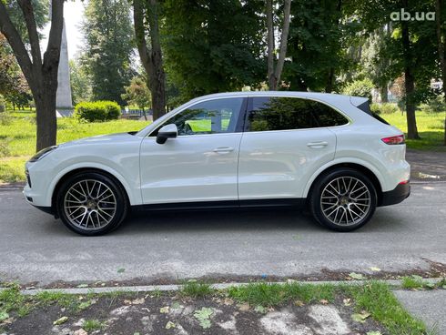 Porsche Cayenne 2021 белый - фото 12