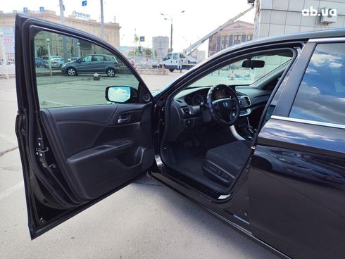Honda Accord 2015 черный - фото 21