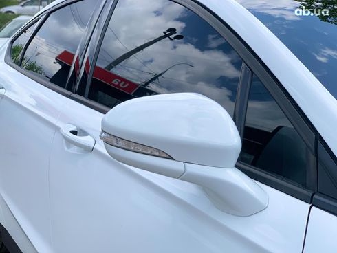 Ford Mondeo 2019 белый - фото 11