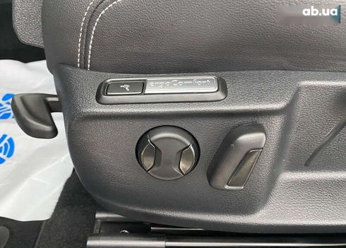 Volkswagen Passat 2019 - фото 12
