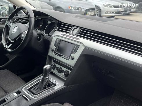 Volkswagen passat b8 2015 серый - фото 15