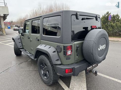 Jeep Wrangler 2011 - фото 9