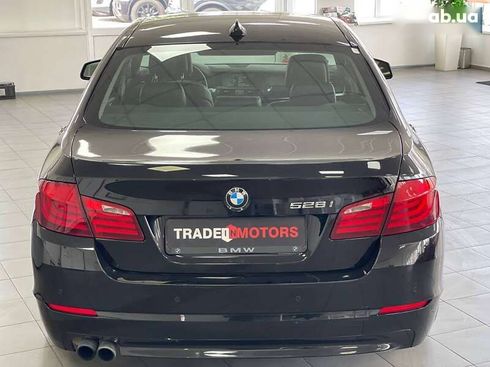 BMW 5 серия 2012 - фото 11