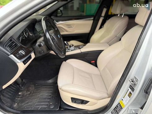 BMW 5 серия 2012 - фото 15