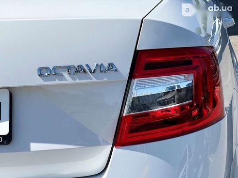 Skoda Octavia 2019 - фото 16