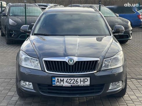 Skoda Octavia 2011 - фото 3