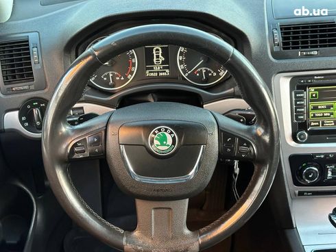 Skoda Octavia 2011 черный - фото 11