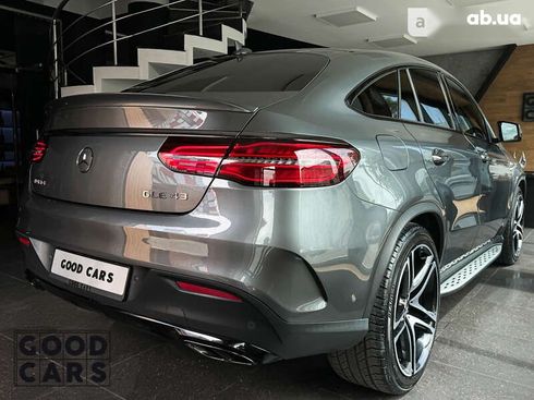 Mercedes-Benz GLE-Class 2019 - фото 10