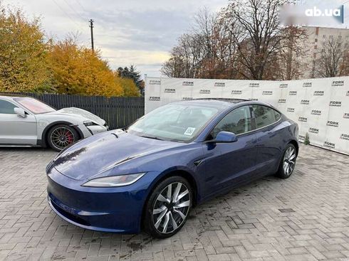 Tesla Model 3 2024 - фото 2