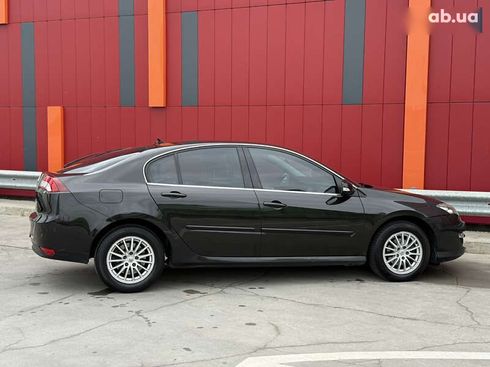 Renault Laguna 2011 - фото 12