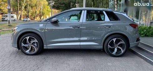 Audi Q4 e-tron 2025 - фото 4