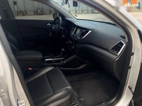 Hyundai Tucson 2016 - фото 20