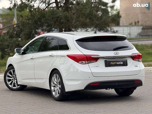Hyundai i40 2012 - фото 9