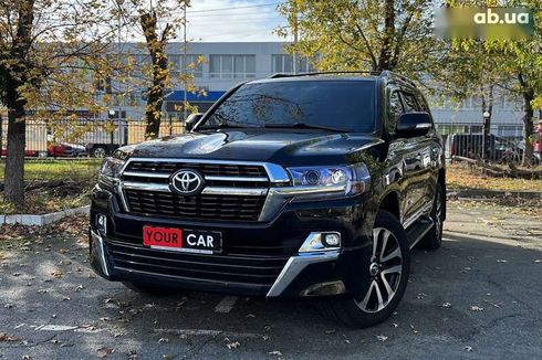 Toyota Land Cruiser 2017 - фото 6