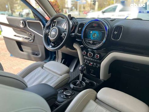 MINI Countryman 2017 - фото 21