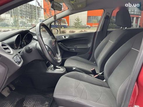 Ford Fiesta 2015 - фото 13