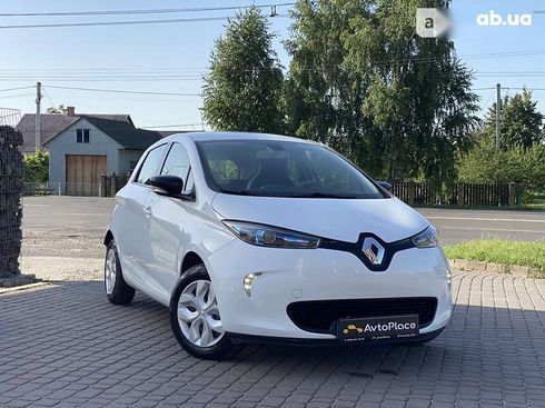 Renault Zoe 2018 - фото 12