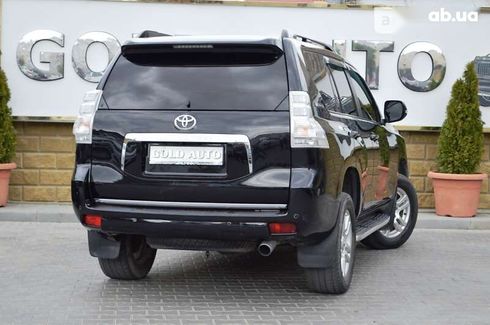Toyota Land Cruiser Prado 2012 - фото 13