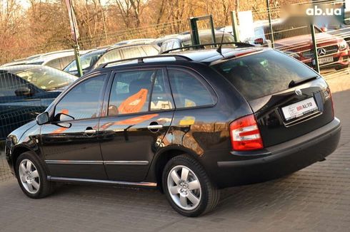 Skoda Fabia 2005 - фото 17