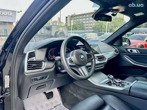 BMW X5 2018 - фото 14