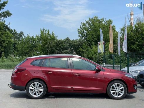 Renault Megane 2012 - фото 22