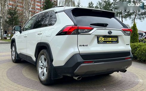 Toyota RAV4 2019 - фото 5