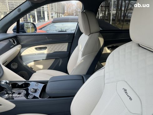 Bentley Bentayga 2023 - фото 34