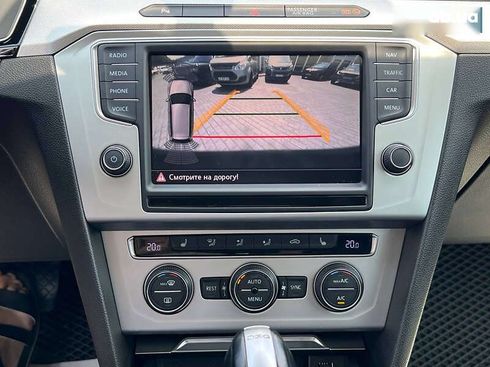 Volkswagen Passat 2015 - фото 16