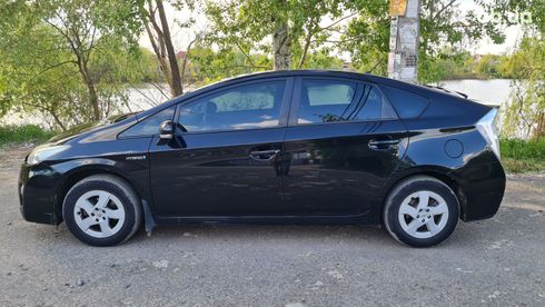 Toyota Prius 2010 черный - фото 4