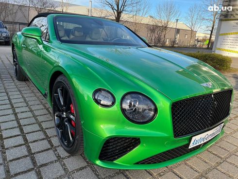 Bentley Continental GT 2021 - фото 36