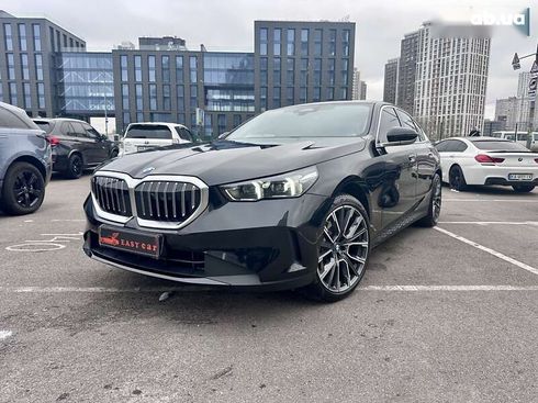 BMW 5 серия 2023 - фото 26