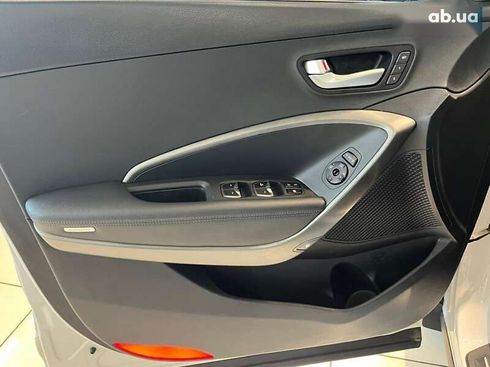 Hyundai Santa Fe 2015 - фото 12