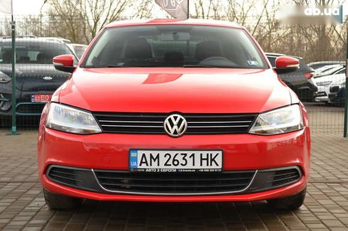 Volkswagen Jetta 2013 - фото 4