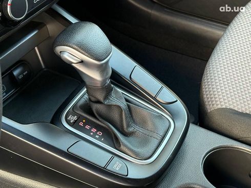 Kia Soul 2022 черный - фото 15