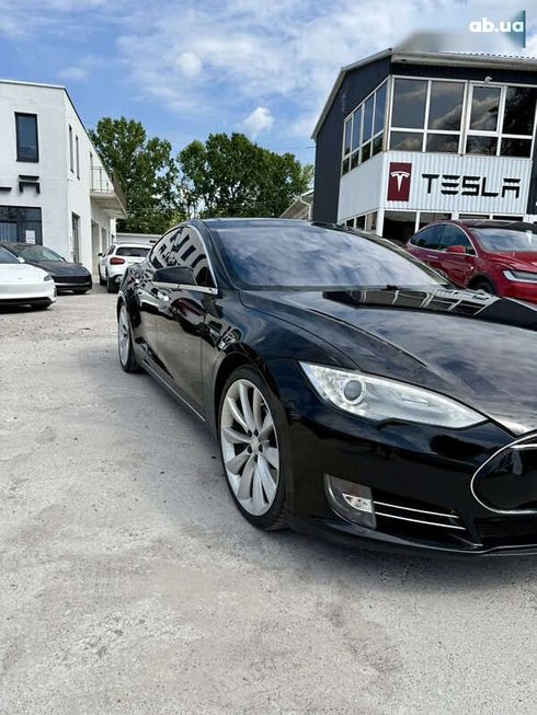 Tesla Model S 2014 - фото 9