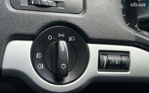 Skoda Octavia 2011 - фото 16