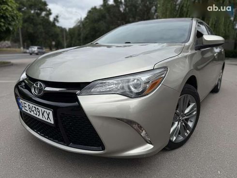 Toyota Camry 2016 - фото 3