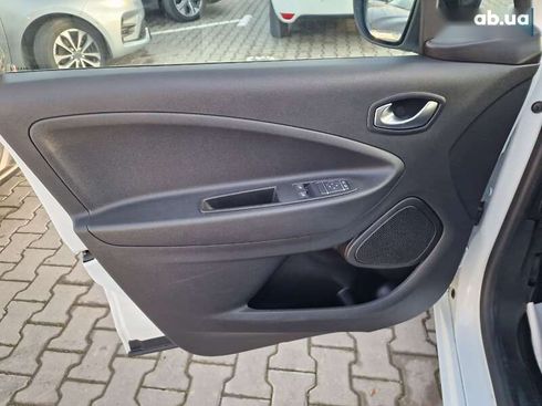 Renault Zoe 2021 - фото 23
