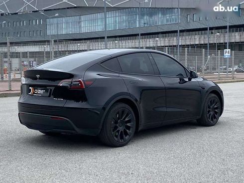 Tesla Model Y 2023 - фото 4