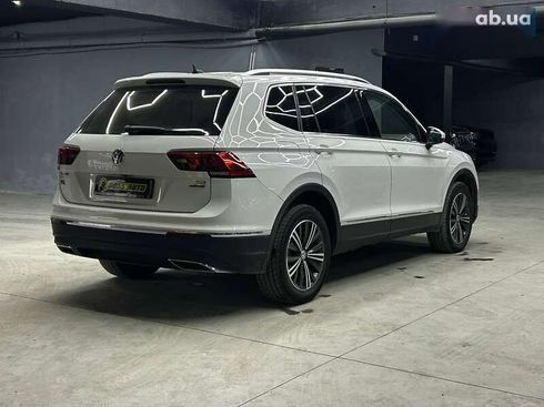 Volkswagen Tiguan 2018 - фото 7