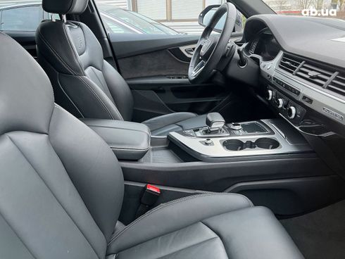 Audi Q7 2018 - фото 15