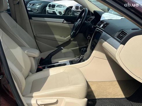Volkswagen passat b7 2013 красный - фото 19