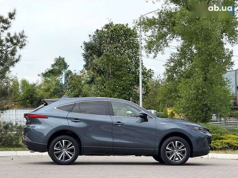 Toyota Venza 2021 - фото 7